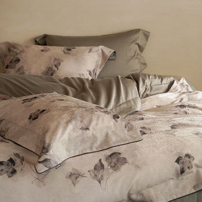 Bettwäsche-Garnitur aus weichem Satin mit floralem Aquarellprint