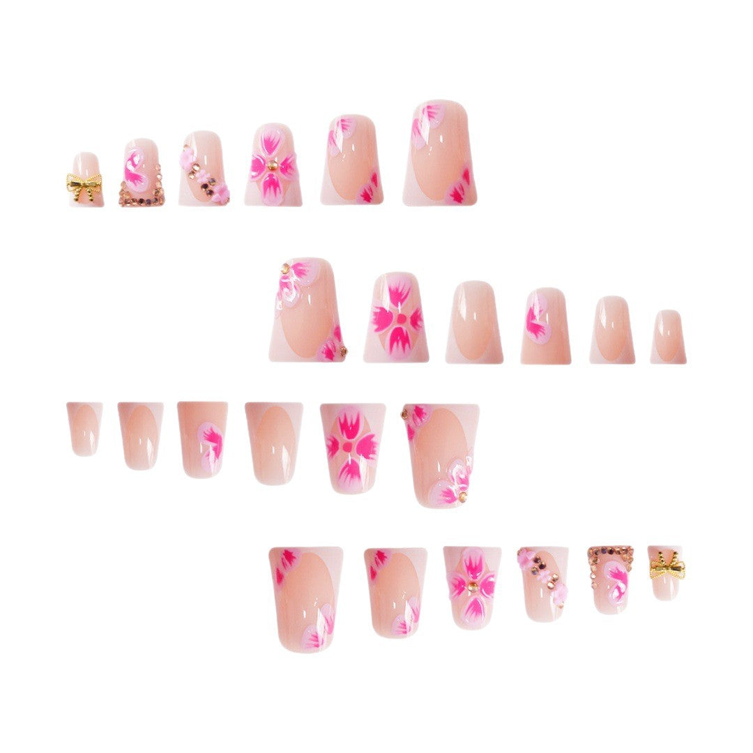 Dekorative florale Press-On-Nagelkunstverzierungen Brehn