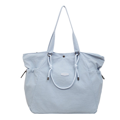 Geräumige lässige Tote