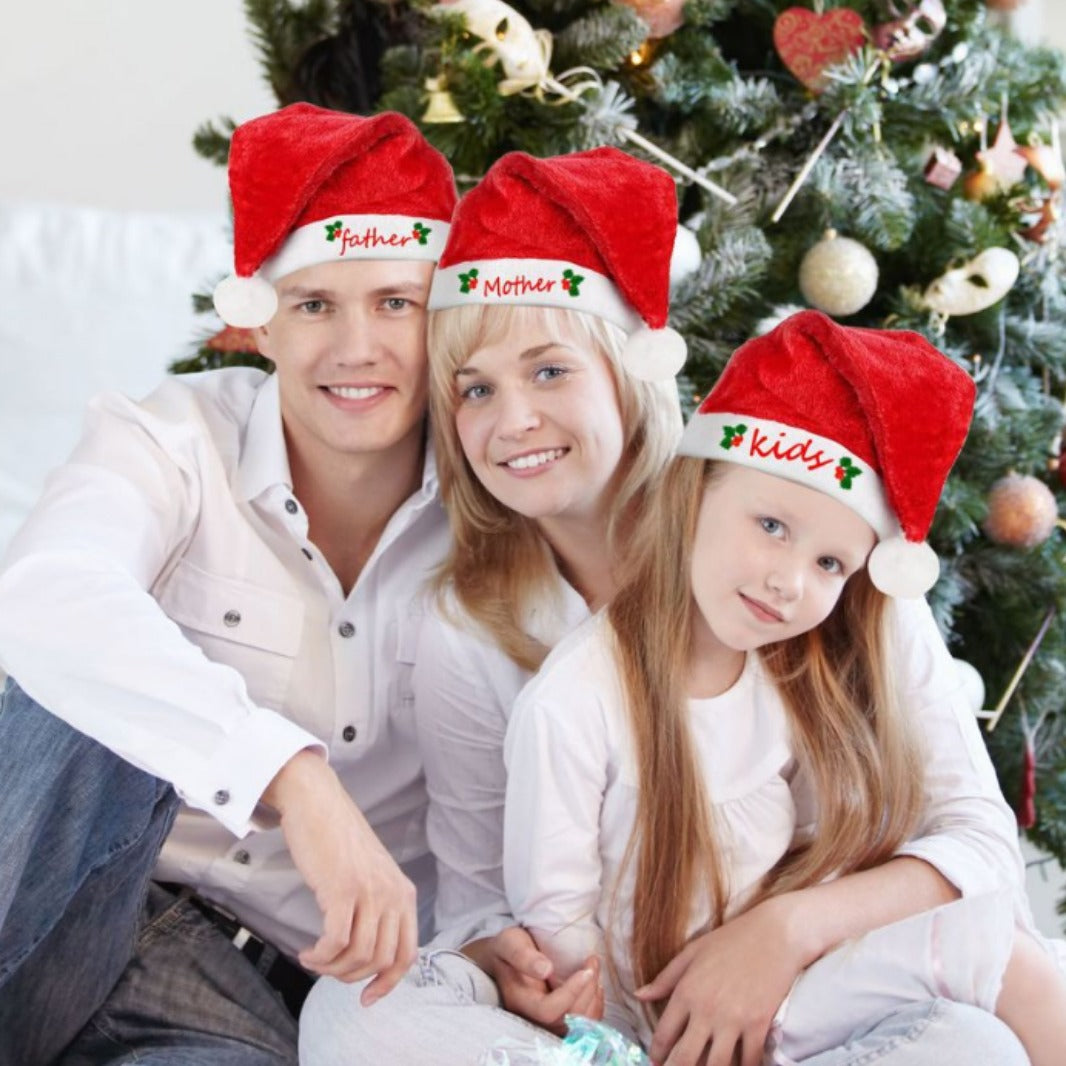 Festliche Weihnachtsmütze mit personalisiertem Schriftzug