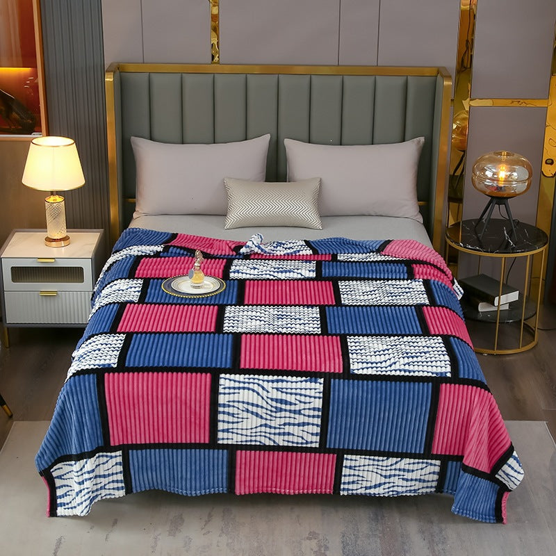 Dekoratieve Fleece-Wurfdecke
