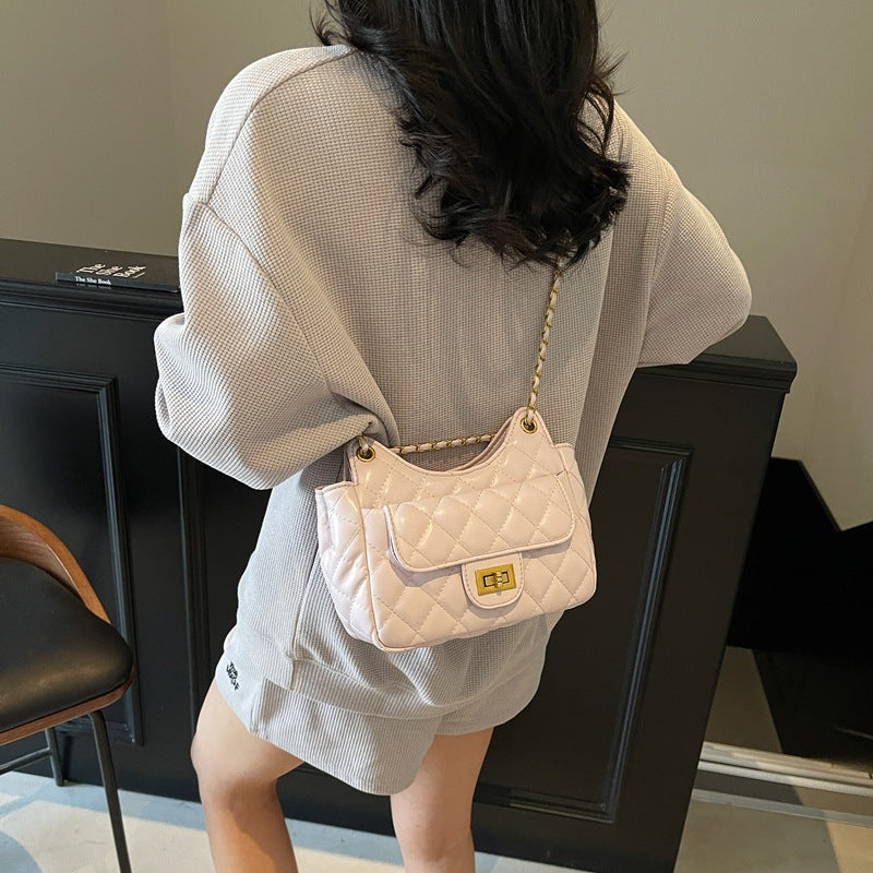 Gestepptes Handtasche mit Ketten-Detail Brehn