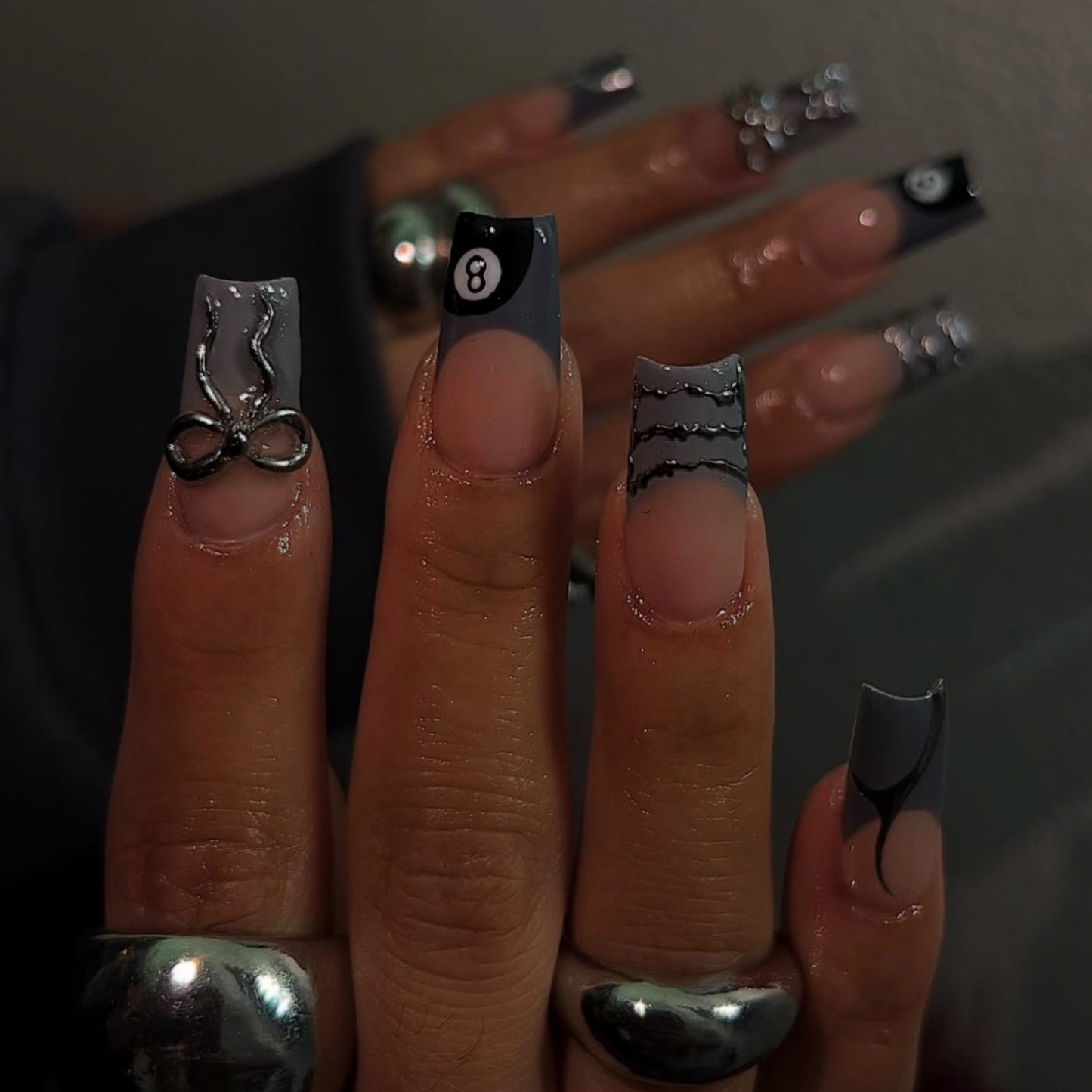 Künstlerisch gemusterte Druck-Nagelkunst Brehn