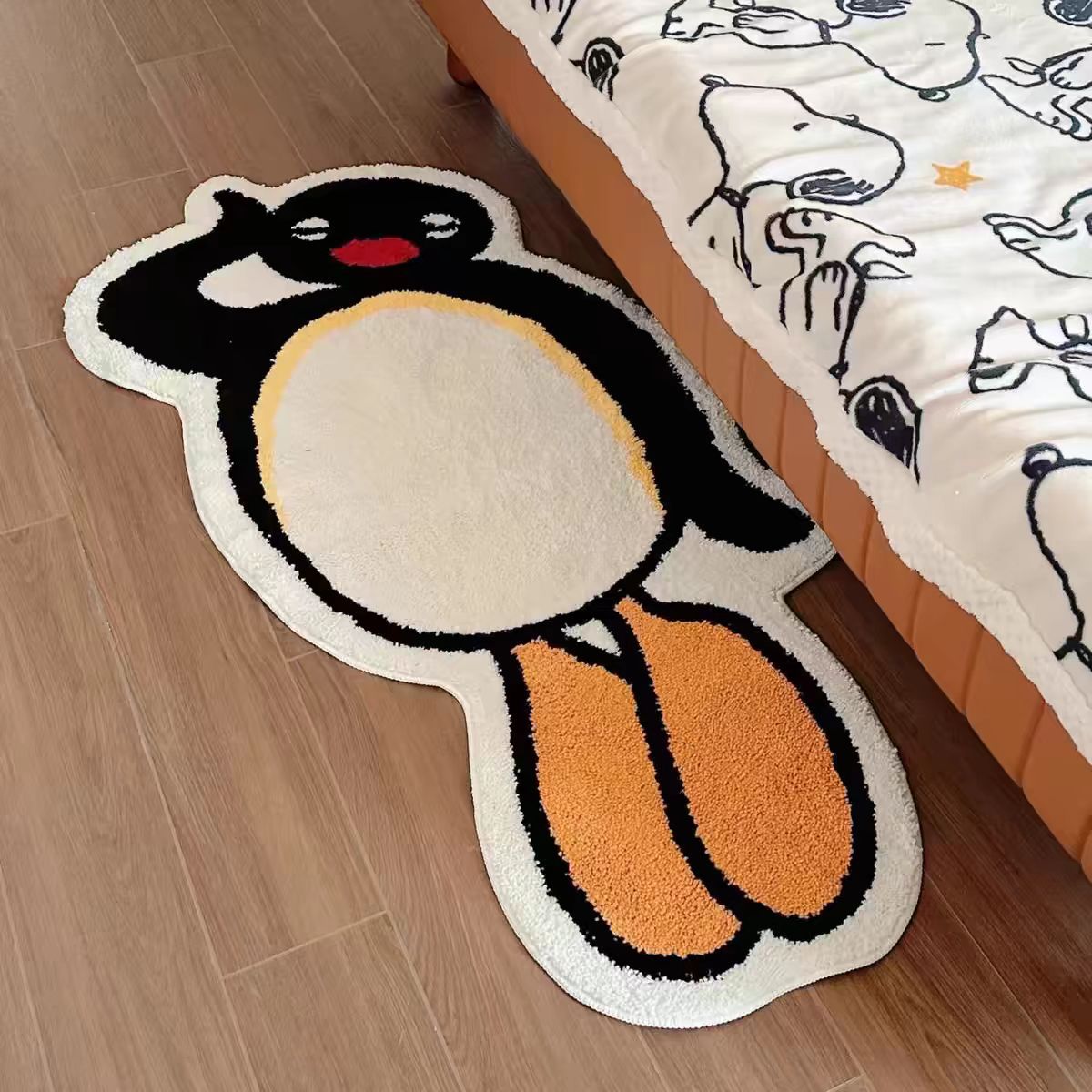 Verspielt Pinguin-förmiger Plüsch-Teppich Brehn