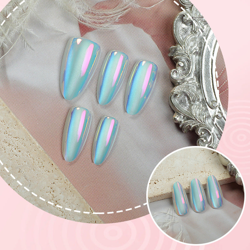 Elegantes Press-On-Nagelkunstset mit irisierendem Finish Brehn