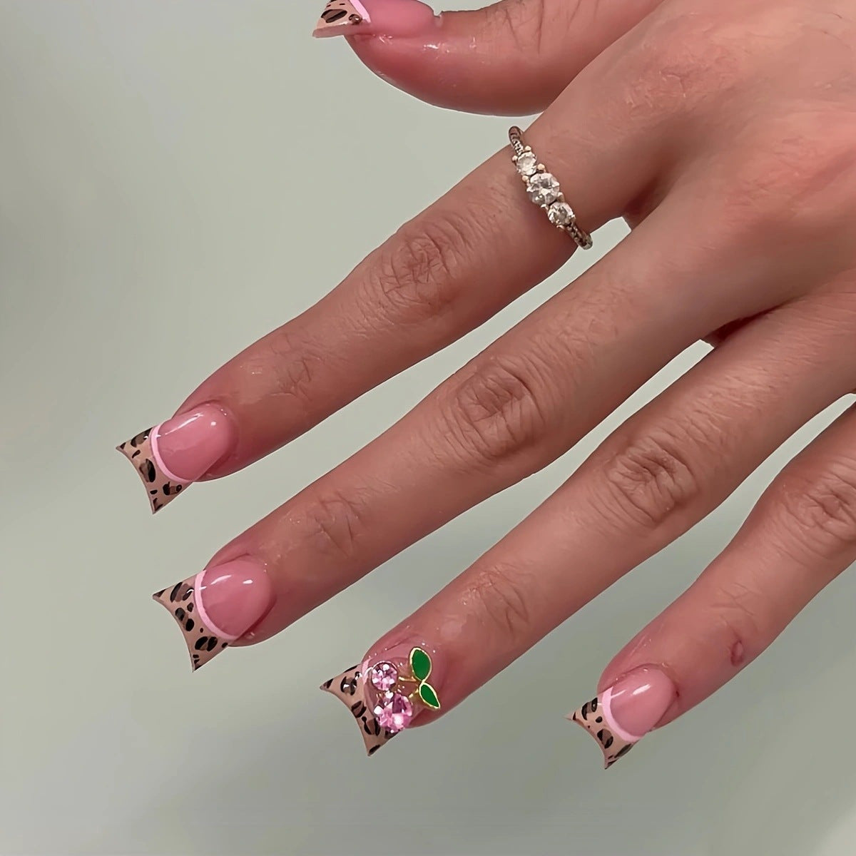 Dekorative Gel-Nagelveränderungen Brehn