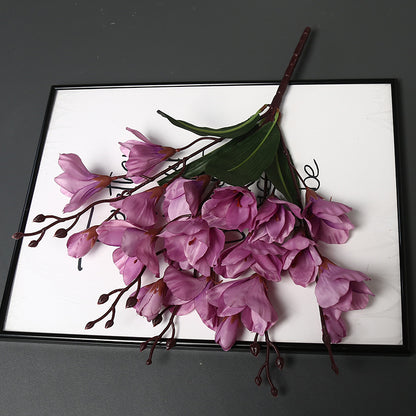 Realistische künstliche Orchideenarrangement