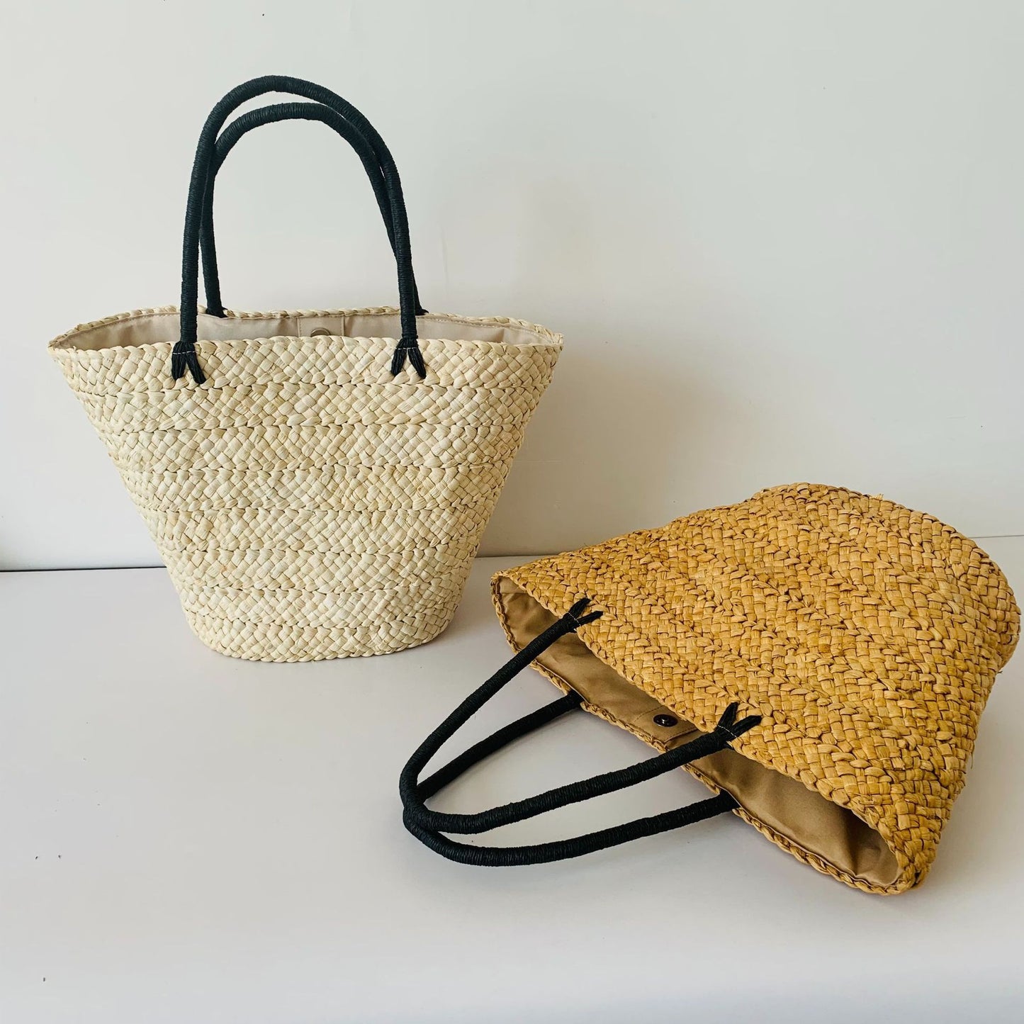 Handgefertigte Strohmarkt-Tasche Brehn
