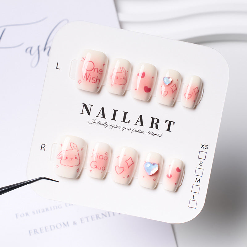 Kreatives Nagelkunstset mit Eleganten Applikationen Brehn