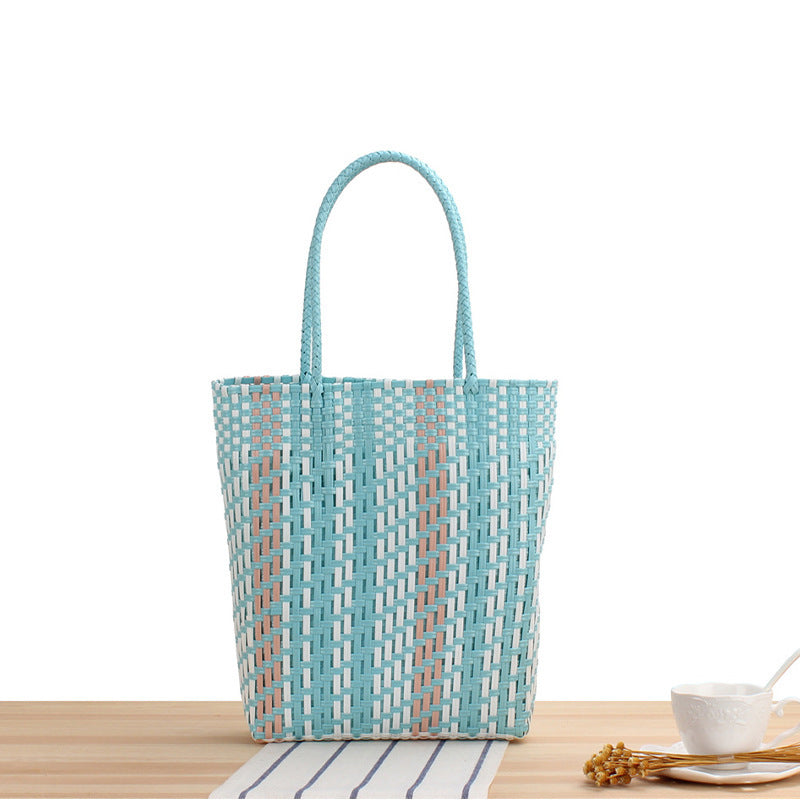 Geflochtene Tragetasche mit Buntem Design Brehn