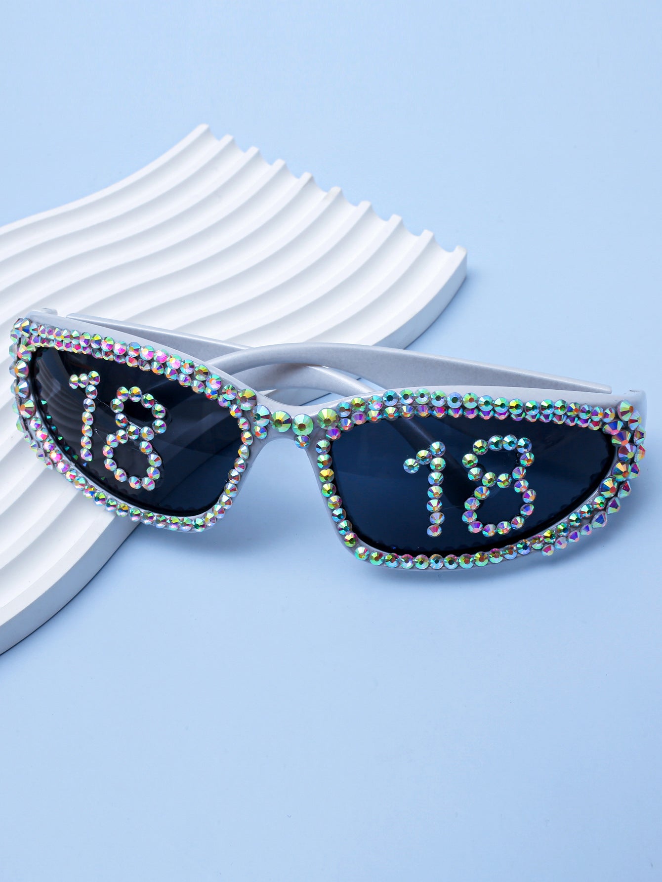 Statement Swarovski-Kristall verzierte Sonnenbrille Brehn