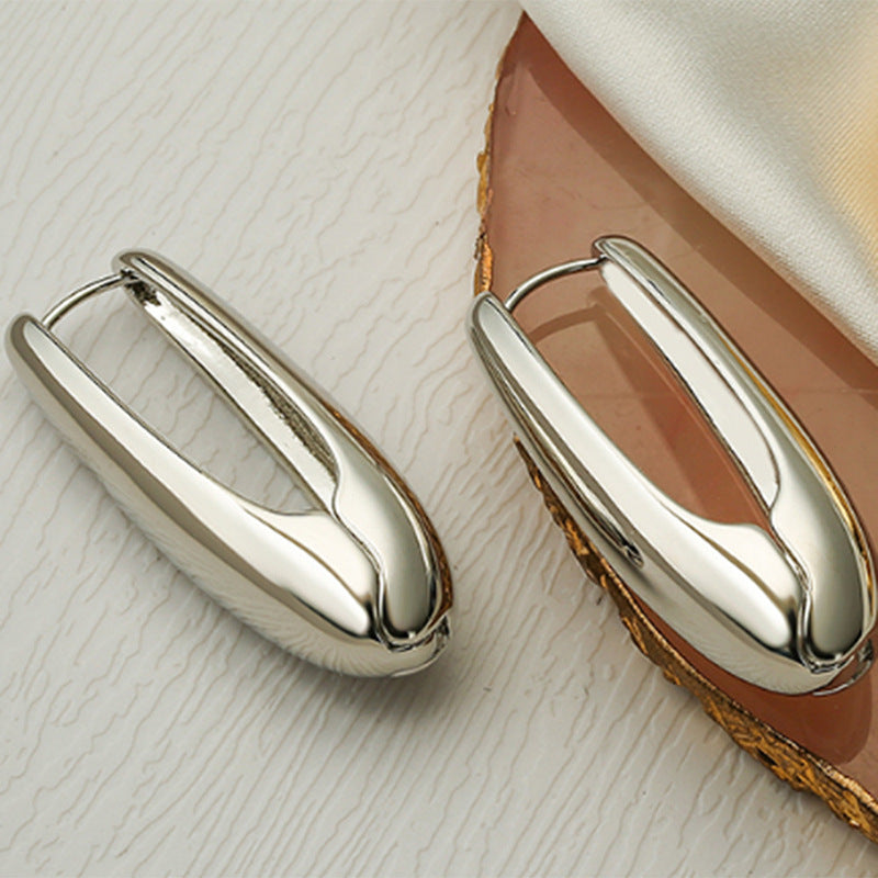 Elegante und Stilvolle Ohrhänger Brehn