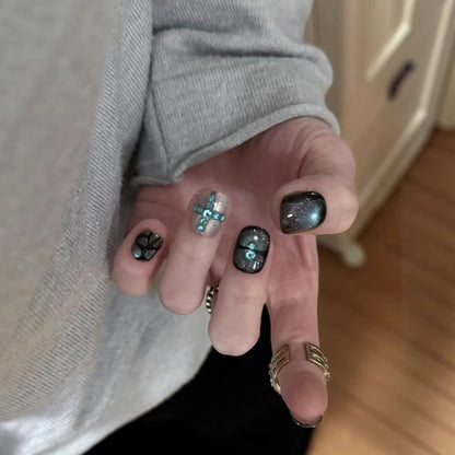 Künstlerische Gel-Nagelkunstverlängerungen