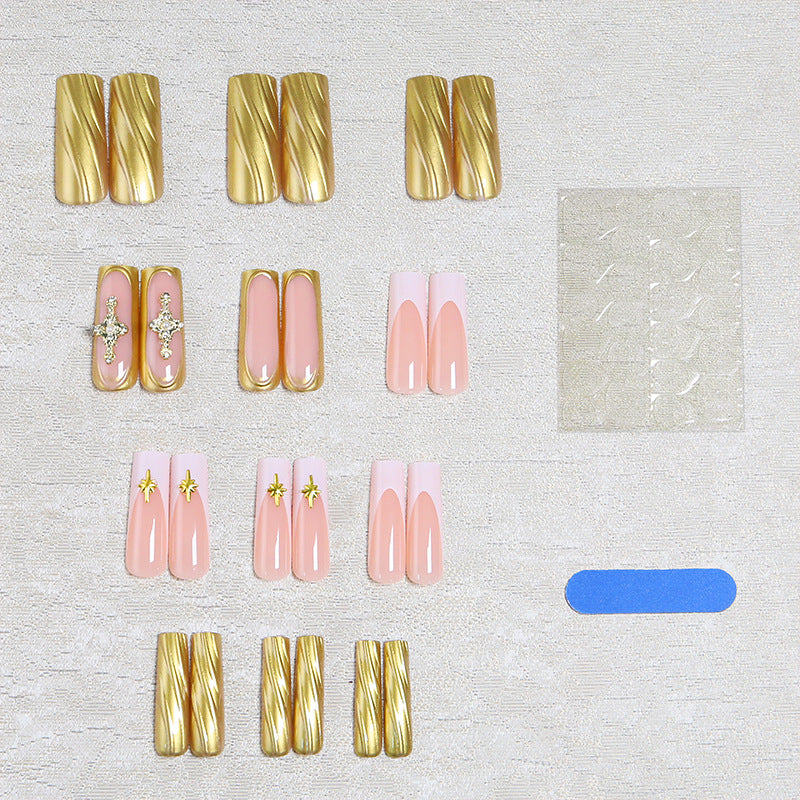 Glamouröses Kunstnagel-Set Brehn