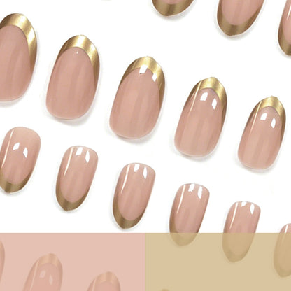 Elegante Metallic French Tip Nagelverzierung Brehn