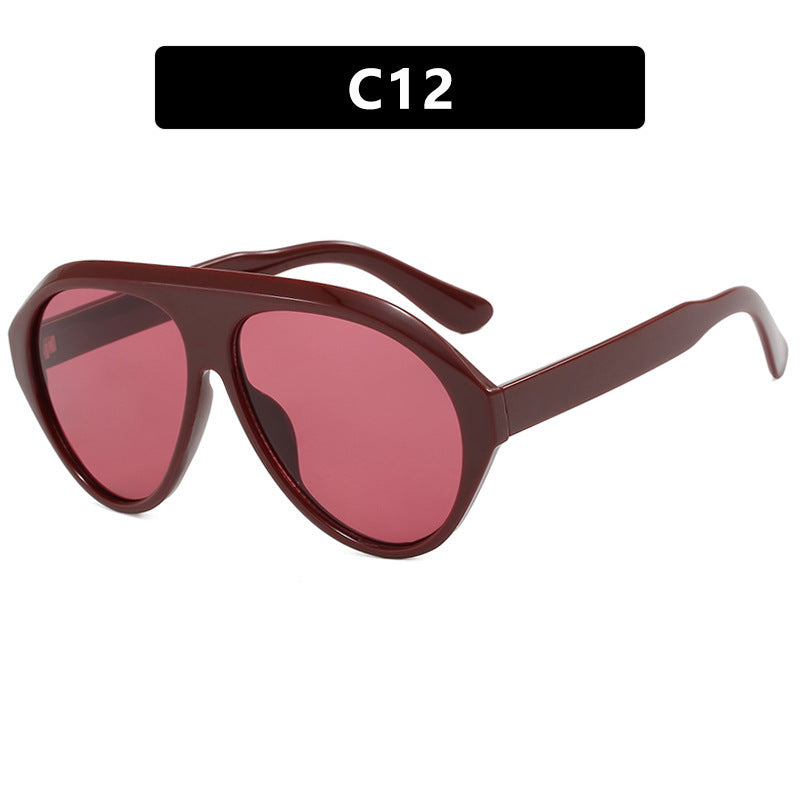 Damen sportliche Sonnenbrille mit UV-Schutz und robustem Design Brehn