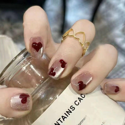 Heart-Akzent Press-On Nagelkunst Brehn