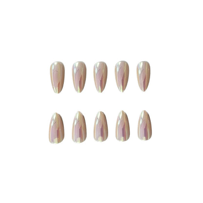 Stylische Stiletto-Nagelkunst-Erweiterungen Brehn