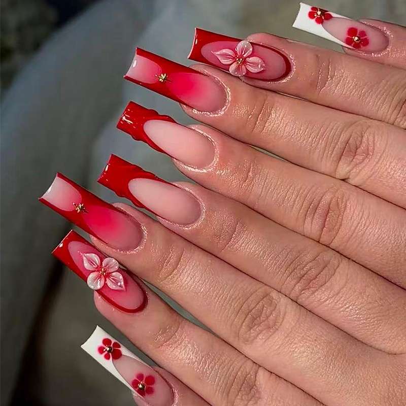 Elegantes Blumenmuster Press-On Nagelset Brehn