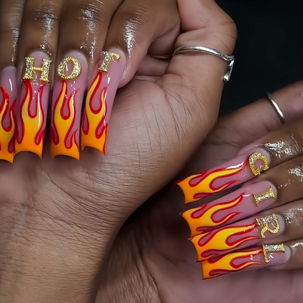 Flammenmuster Press-On Nagelkunst Brehn