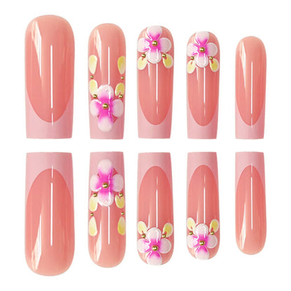 Florales Nageldesign-Extensions Brehn