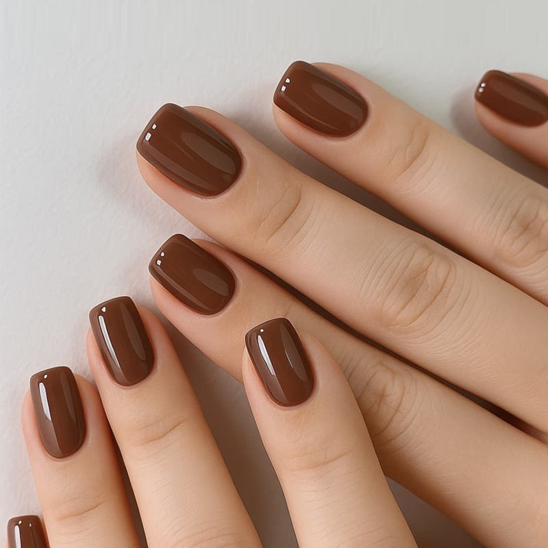 Premium Quadrat Press-On Nagelset mit glänzendem Finish Brehn
