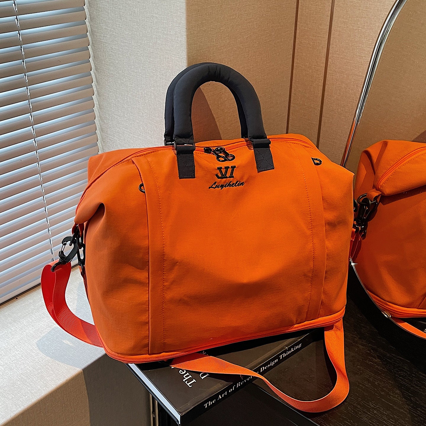 Geräumige Reisetasche Brehn