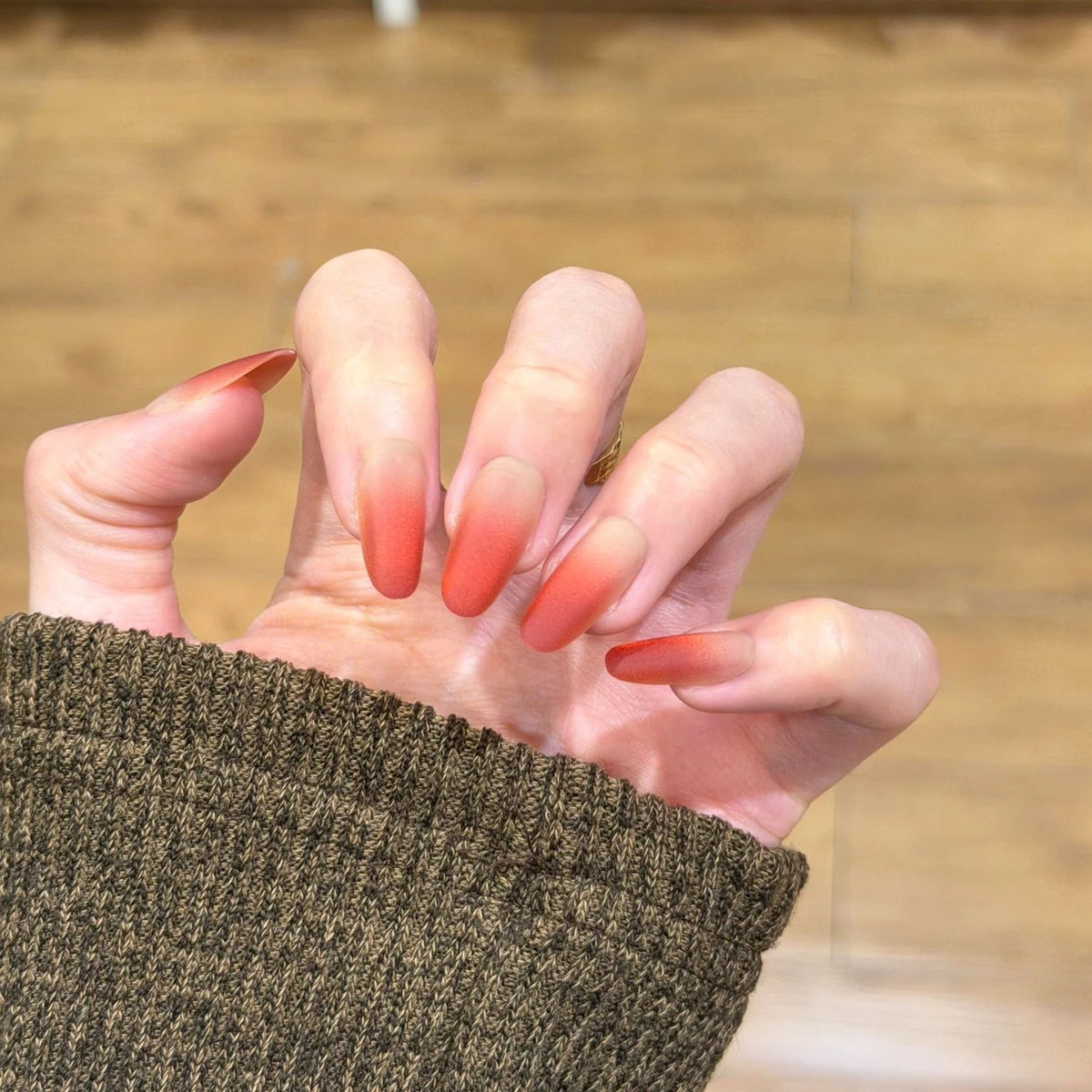 Elegante Ombre Nagelverlängerungen