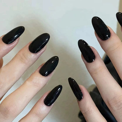 Elegante Mandel-förmige Nagelverlängerungen Brehn