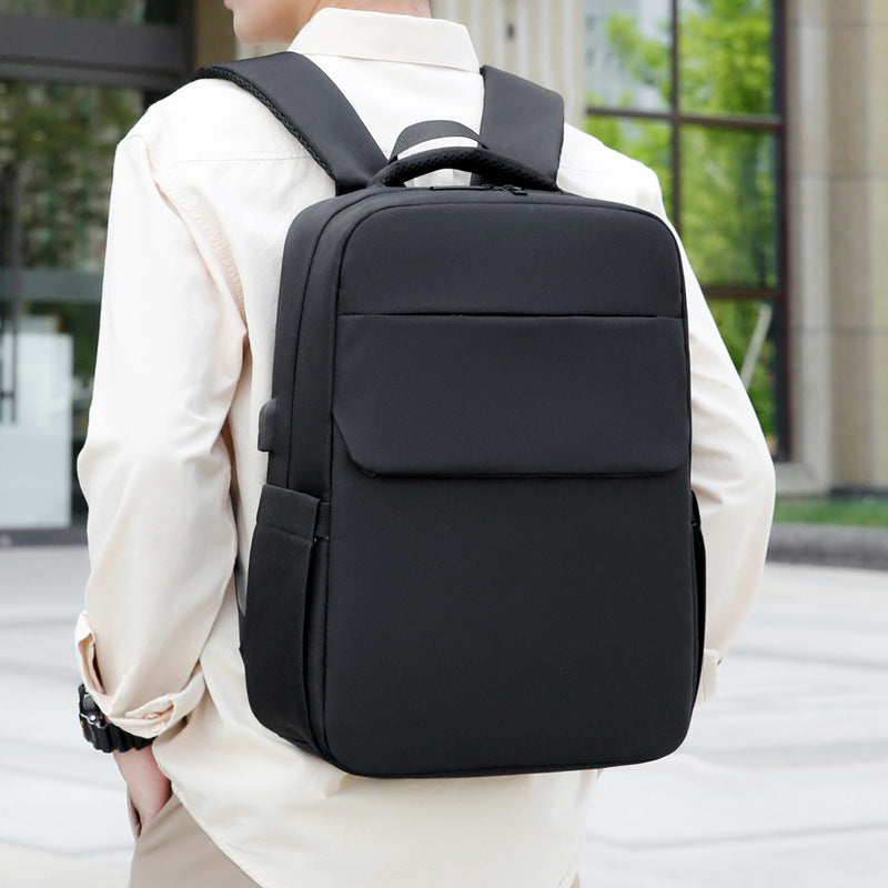 Moderner technikoptimierter Rucksack Brehn