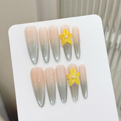 Dekoratives Stiletto Press-On Nagelkunstset