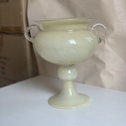 Mouth-blown Fußpedestal Glas Urne Vase mit aufgebrachten Schlaufengriffen Brehn