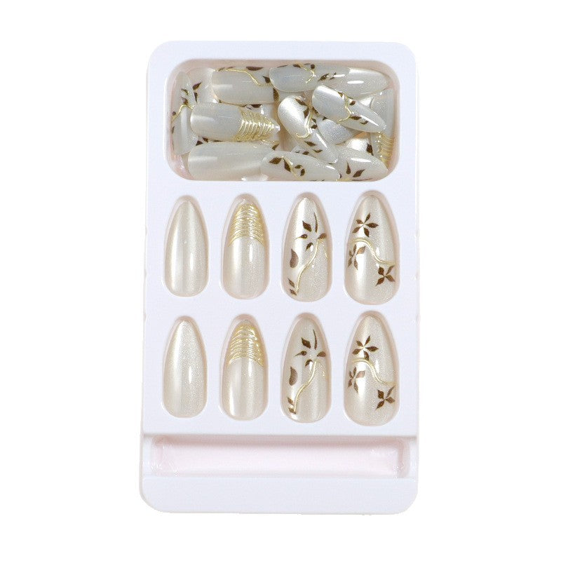 Elegantes Designer Press-On-Nagelset Brehn