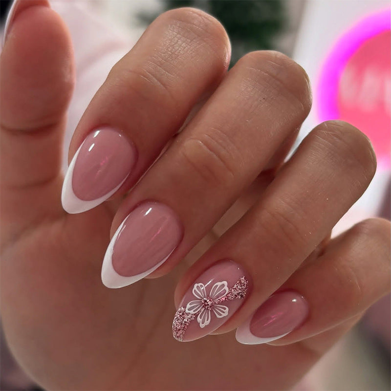 Elegantes floral gestaltetes Press-On Nagelset Brehn