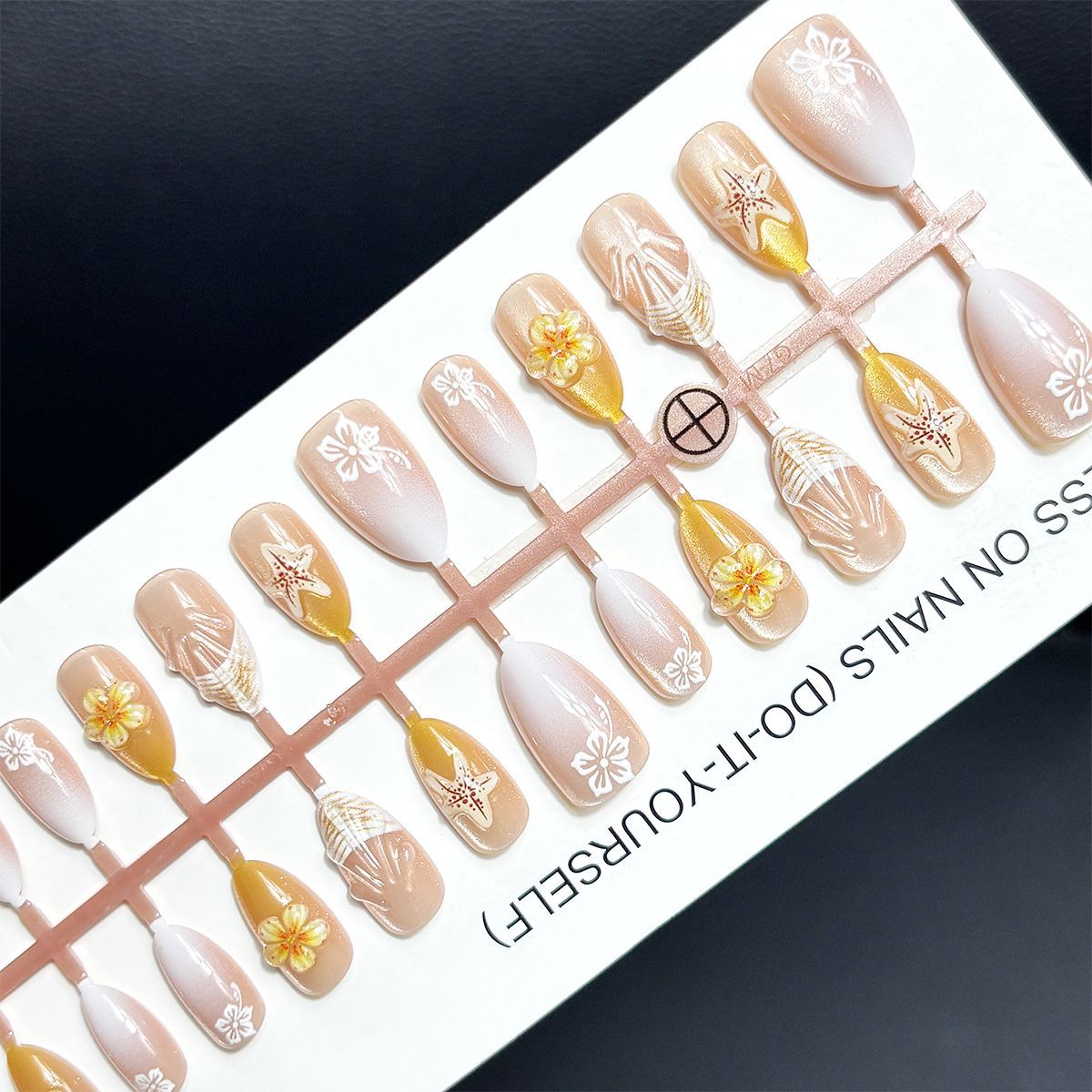 Künstlerisch Themen Press-On Nail Kollektion Brehn