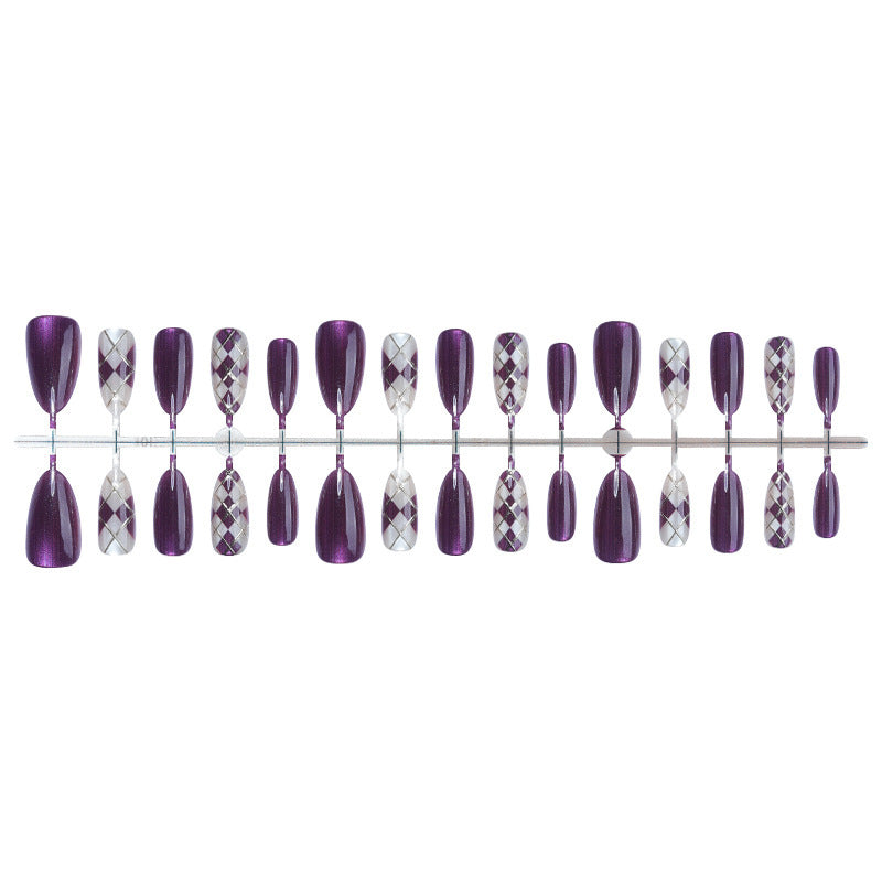 Kunstnagelset mit elegantem Design und hochwertigem Glanz Brehn