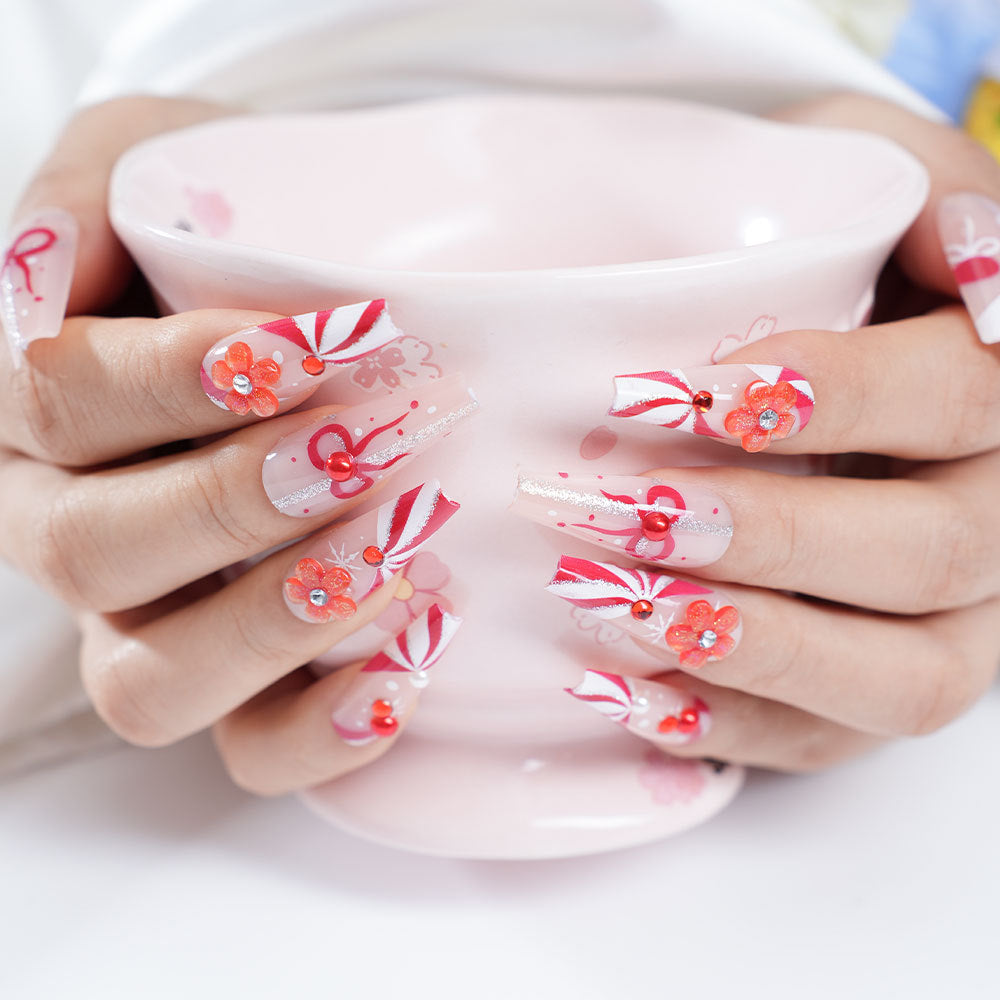 Dekorative florale Nagelspitzen Brehn