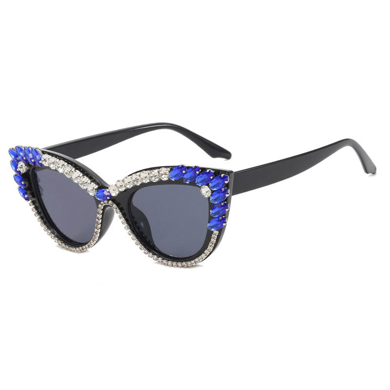 Damen Glamouröse Cat-Eye Sonnenbrille mit extravagantem Crystal-Verzierung Brehn
