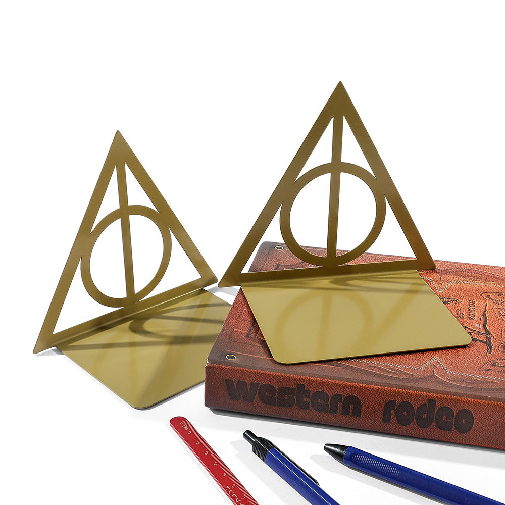 Geometrische Dekorative Buchstützen