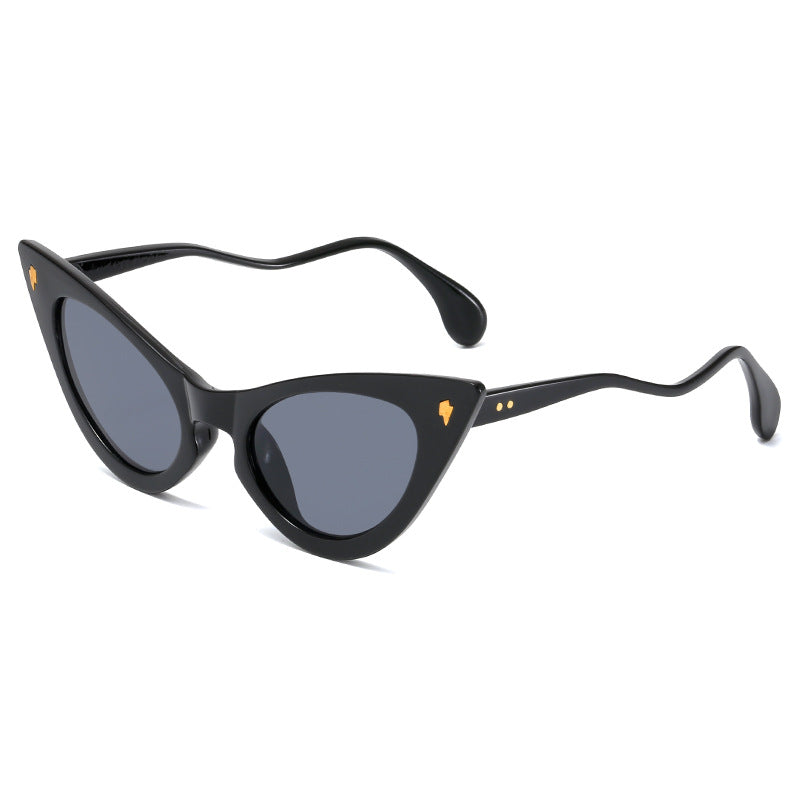 Damen Cat-Eye Sonnenbrille mit verspiegelten Gläsern und elegantem Detail Brehn