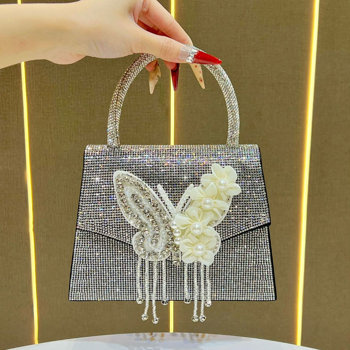 Dekorative Schmetterling Strass Clutch