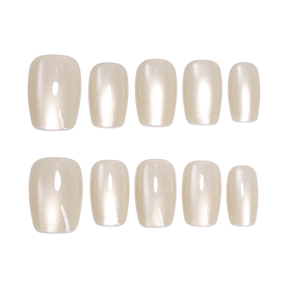 Nagelverlängerungen im eleganten Look Brehn