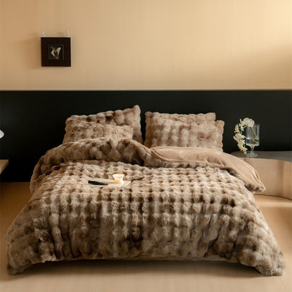 Faux-Fur-texturiertes wendbares Bettbezug-Set mit plüschigen Kissenbezügen