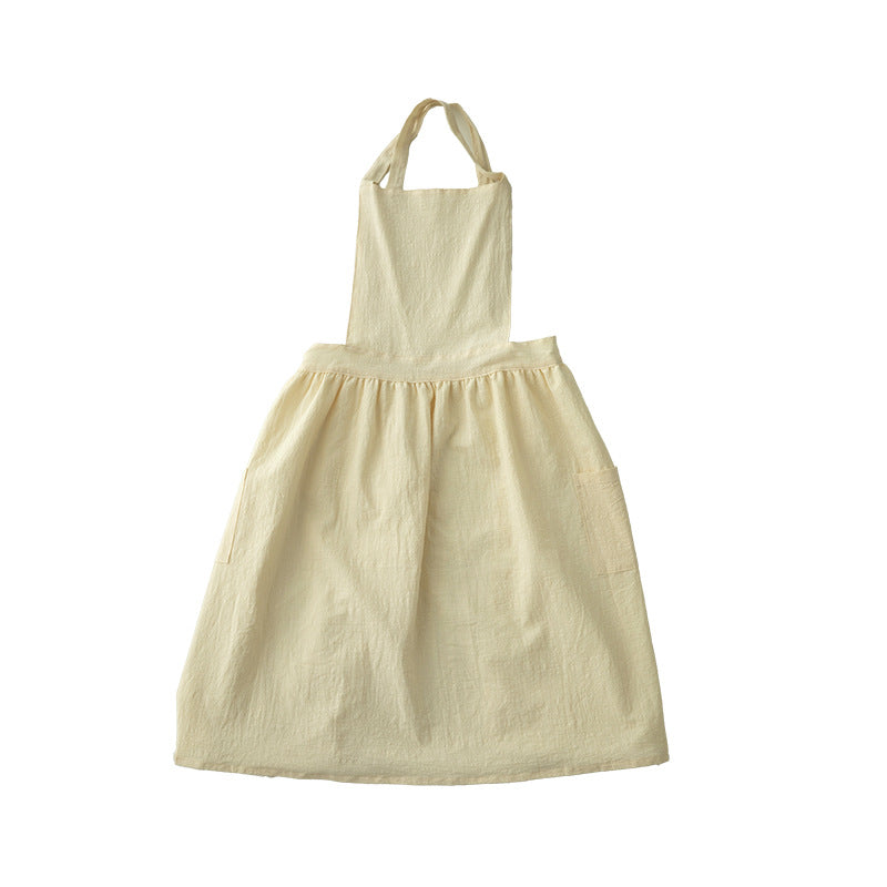 Lässiges Schürzenkleid mit verstellbaren Trägern, geraffter Taille und Seitentaschen Brehn