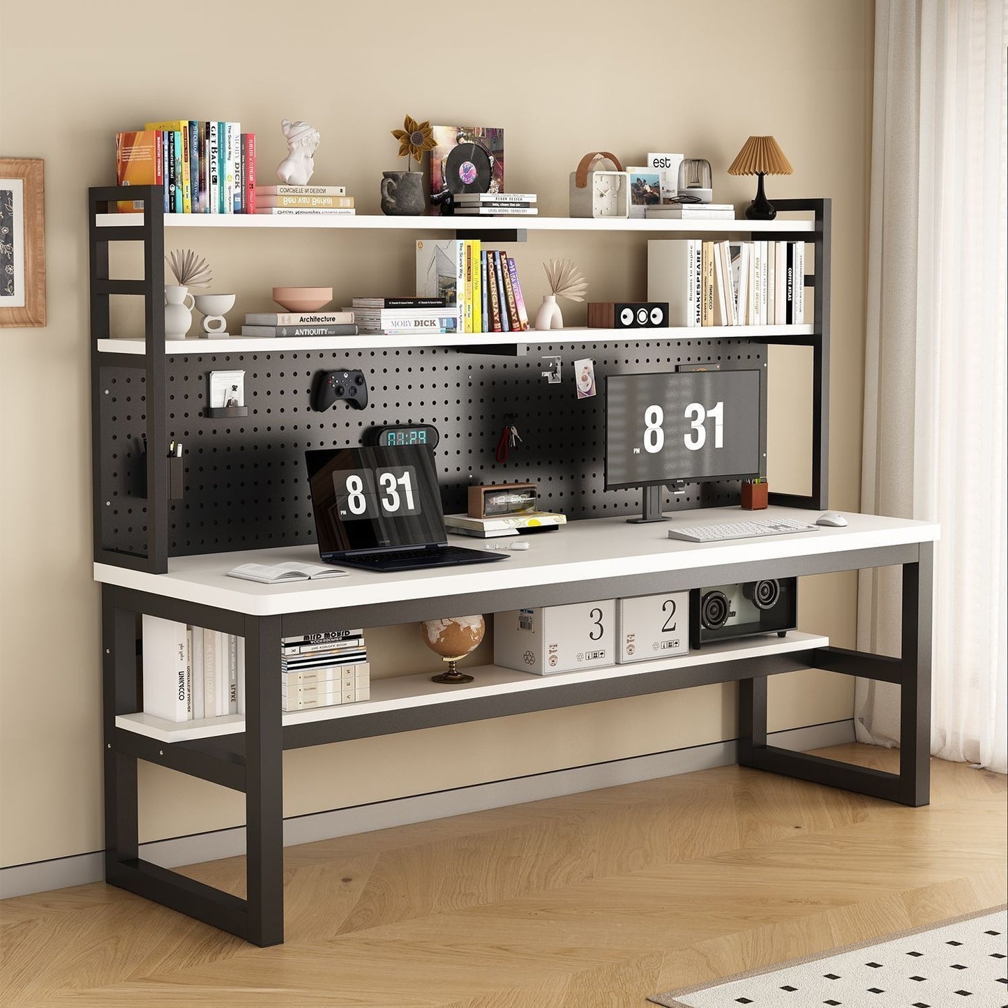 Multifunktionaler Arbeitsbereich mit Regal Brehn