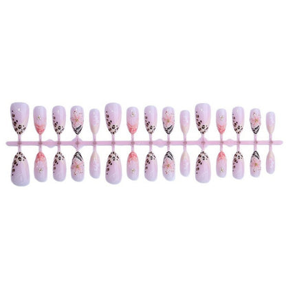 Kunstnagelset mit floralen und Leoparden-Designs Brehn
