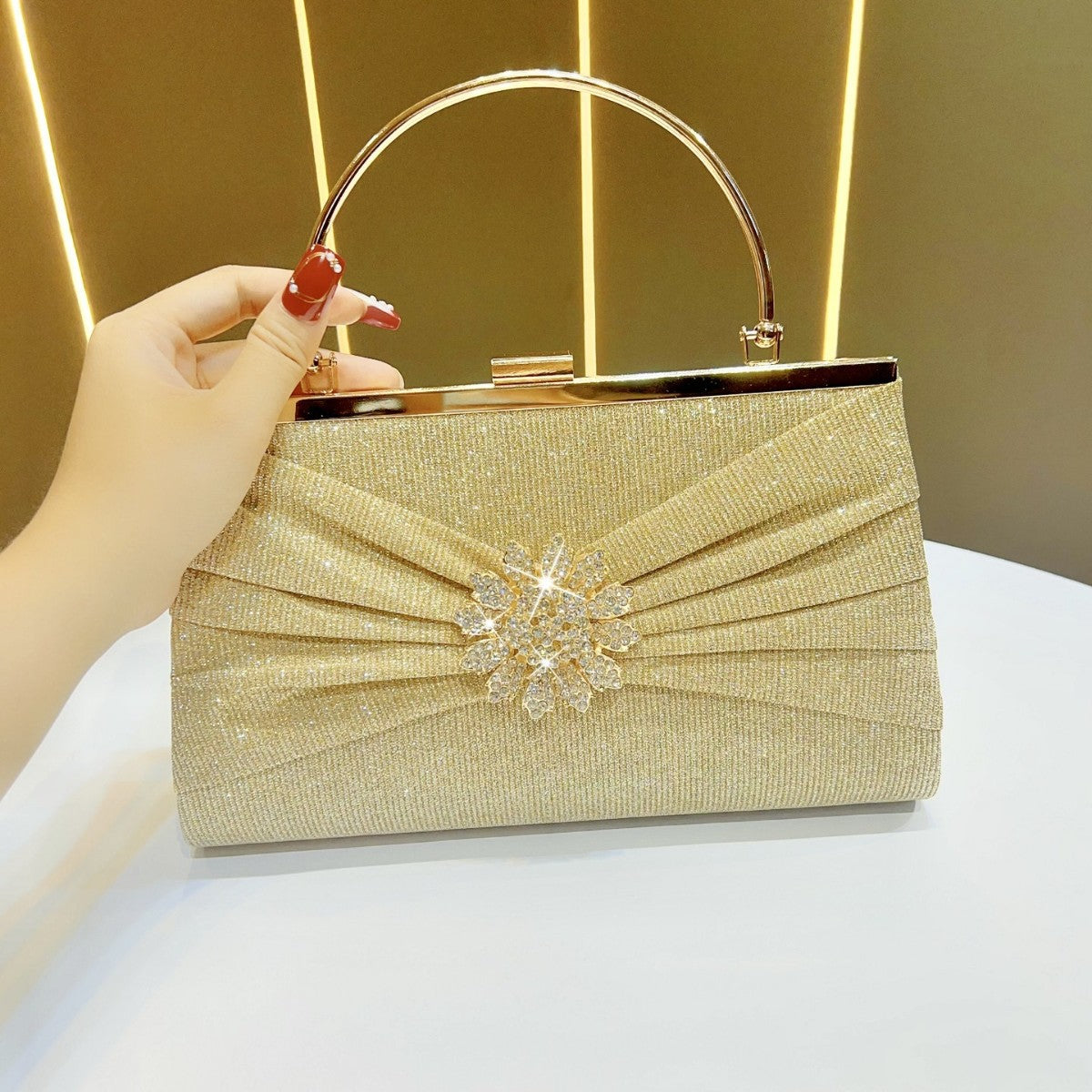 Glamouröse Metallische Abend-Handtasche