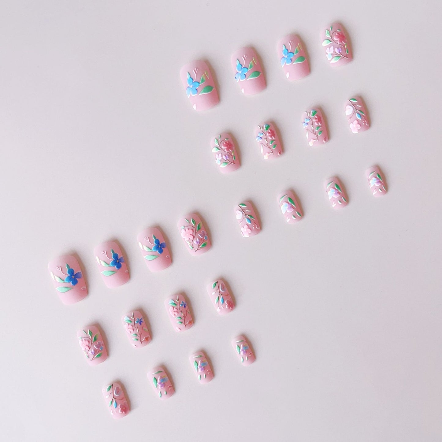 Kunstnagelset mit floralen 3D-Verzierungen Brehn 1788017362