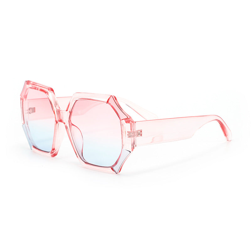 Damen modische Sonnenbrille mit facettiertem Rahmen Brehn