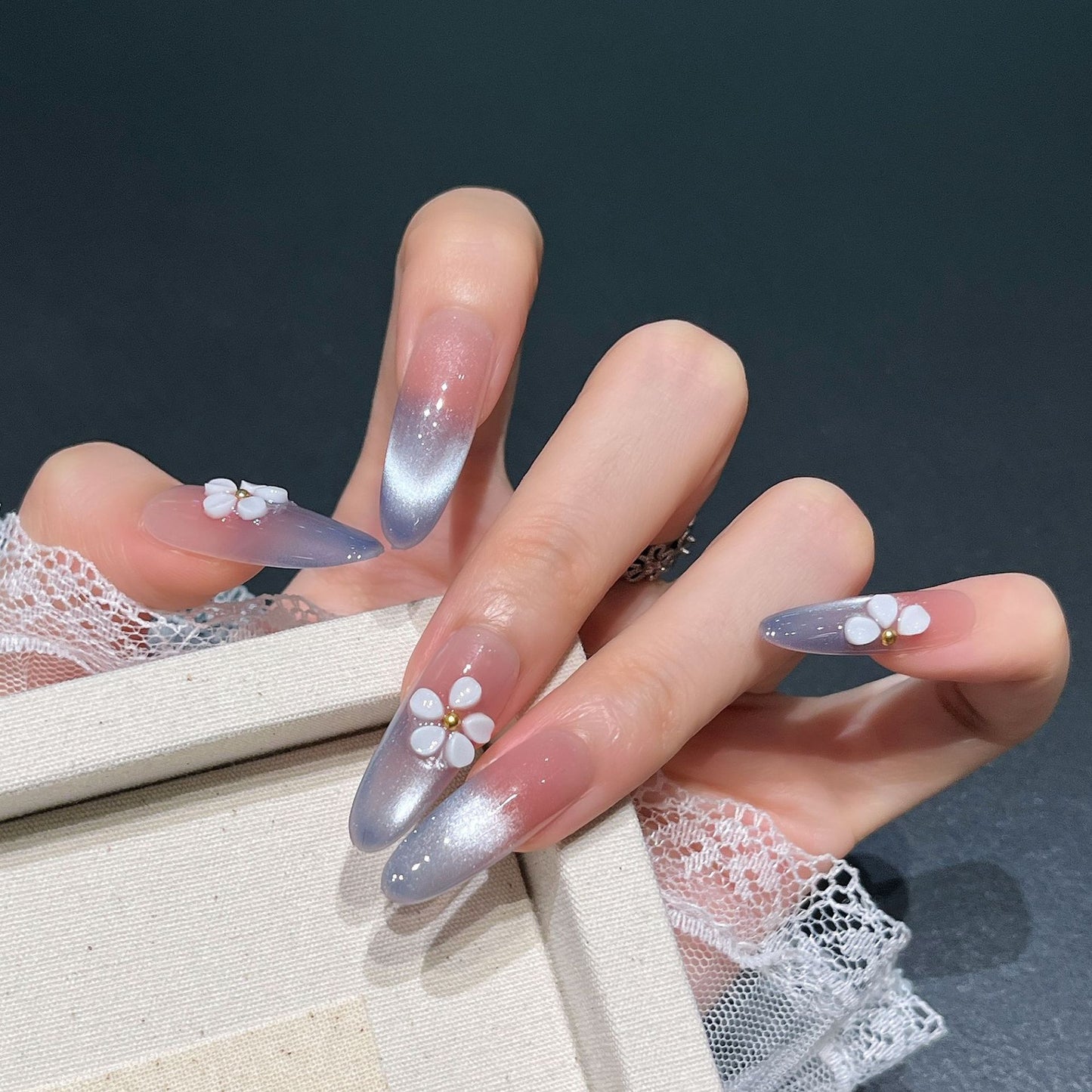 Elegante Floral 3D Druck-Nagelverlängerungen Brehn